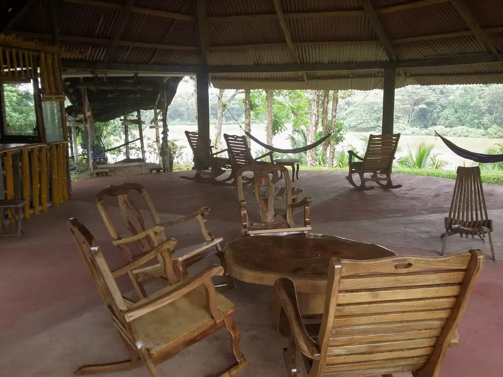 Montecristo River Lodge