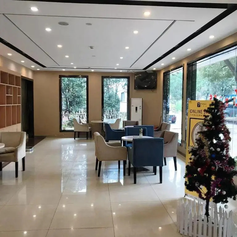 7Days Premium Zhuzhou Yangtze River Road Central Hospital