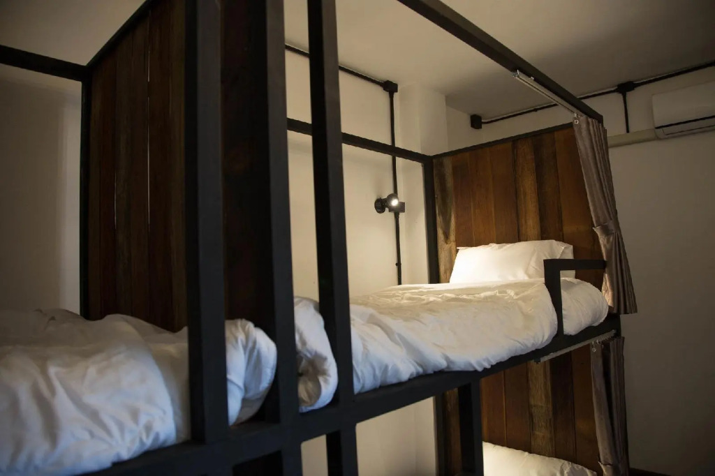 Sleep With You Hostel