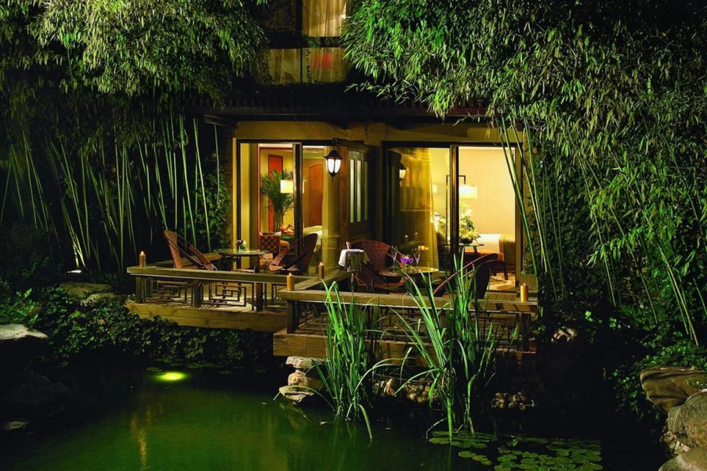 Jianguo Hotel