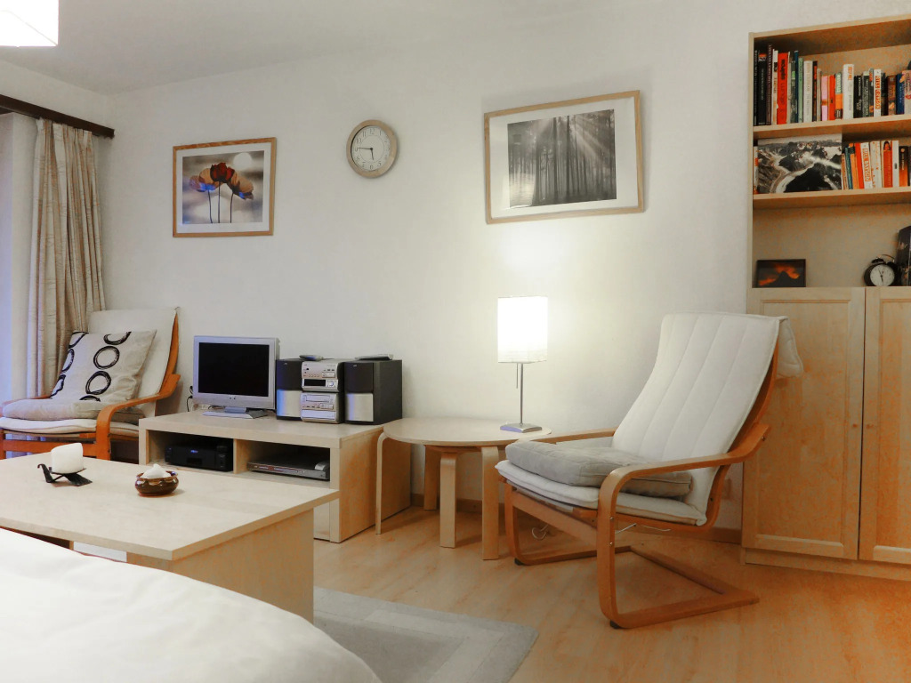 Studio Silence-4 by Interhome