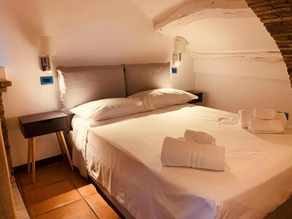 C&O Savoia Deluxe Rooms