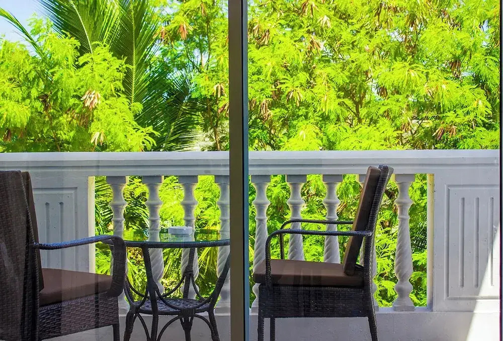Lagoon Lodge