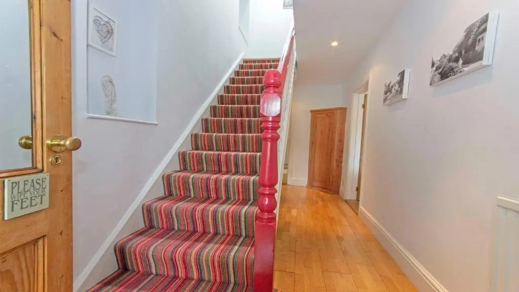 Bridge Cottage Croyde 3-4 Bed, Sleeps 8, Hot Tub
