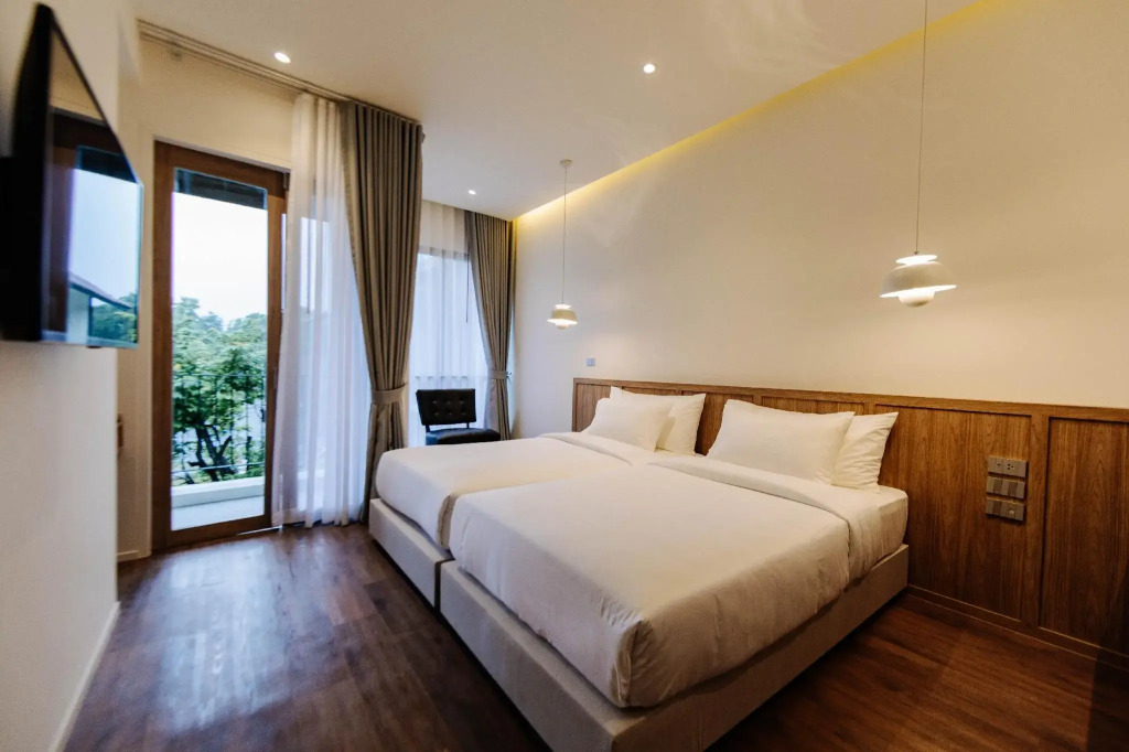 Shanti-Retreat Hotel