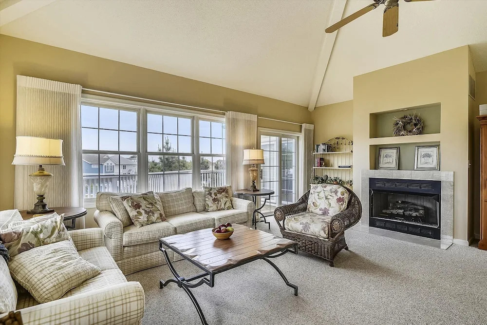Ocean Ridge West 331 Lepointe Dr by Long & Foster