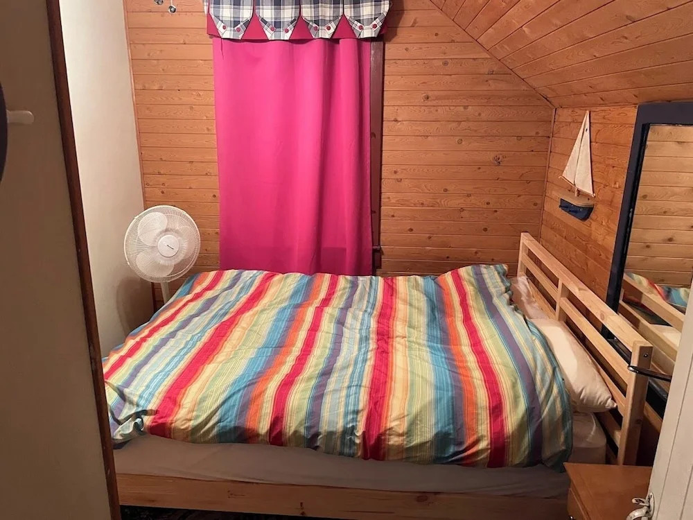 4 Bedroom Cottage on Manitoulin Island Next to Sand Beaches