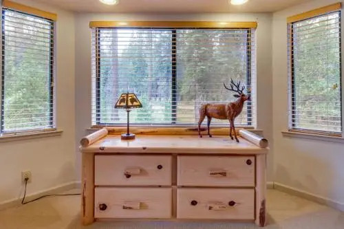Shaffers Tahoe House