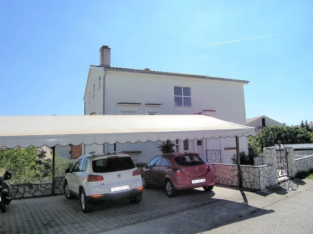 Apartment Morozin