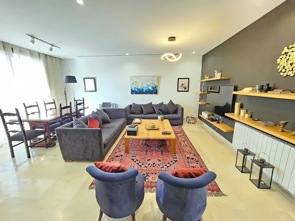 Stylish Luxe House with Garden Marsa