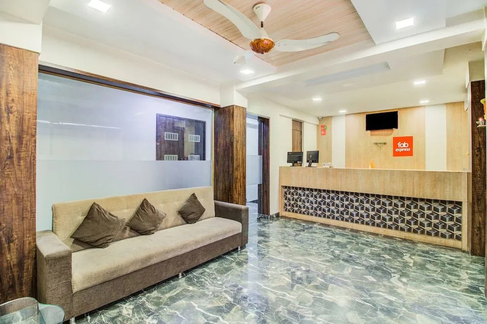 Fabhotel Monarch Guestline