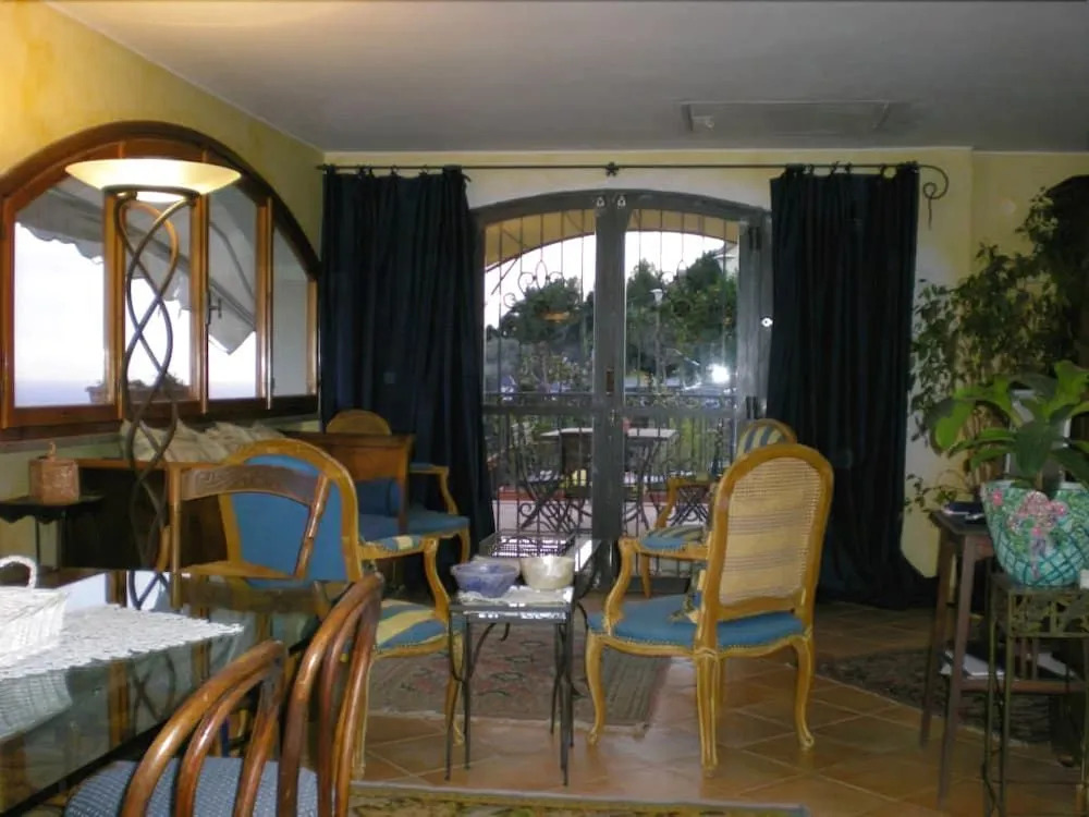 AltoBlu B&B