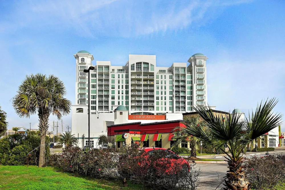 Emerald 705 by Ryson Vacation Rentals