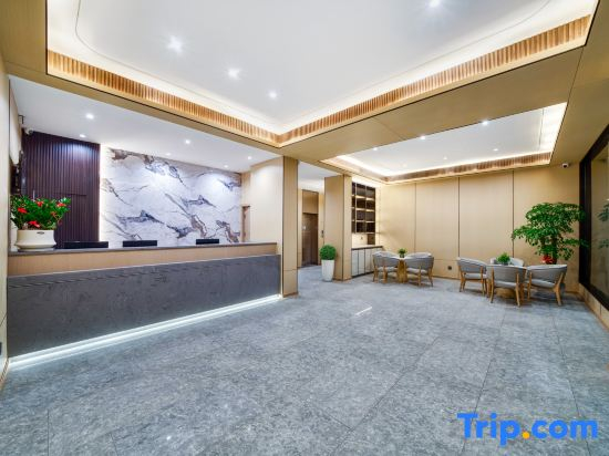 Home Inn Yubai Yun Hotel (Jiandemeicheng Ancient Town)