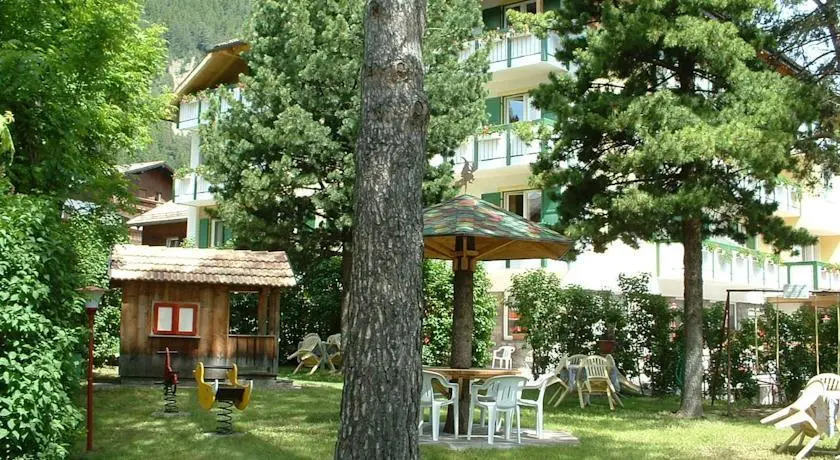 Hotel Montana