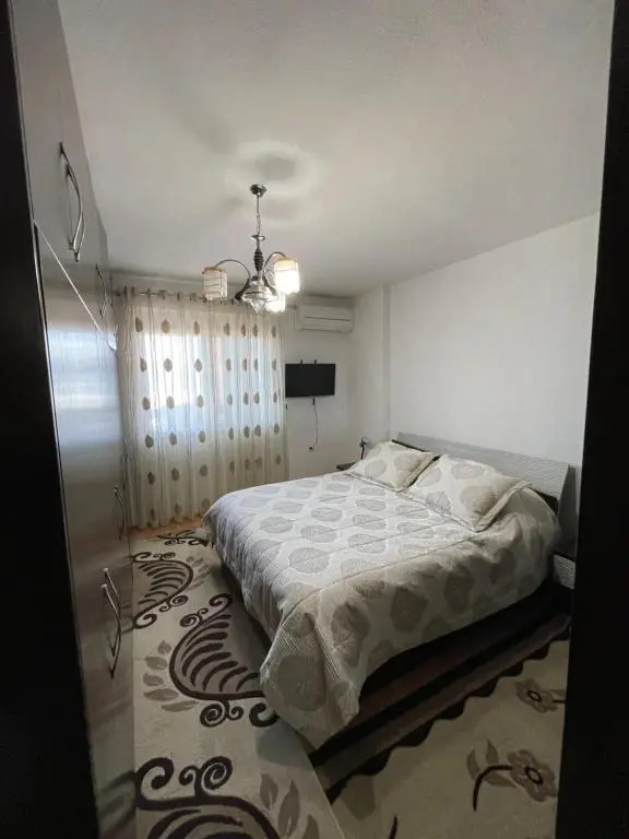 City Center With Lake View One Bedroom Apartment