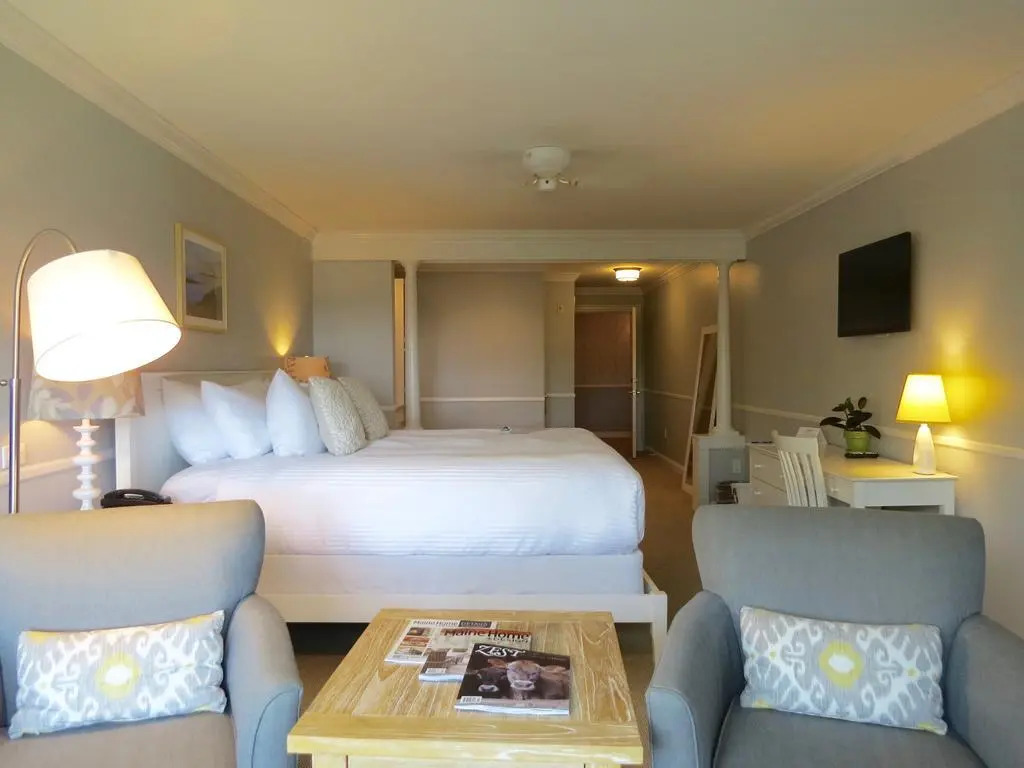The Inn at Oceans Edge