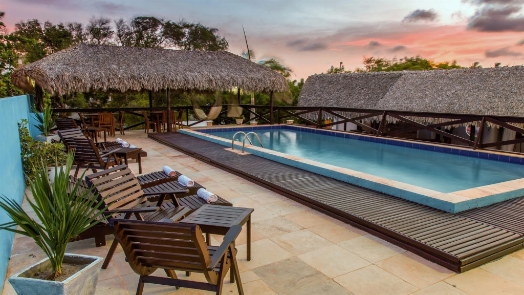 Jeri Village Hotel