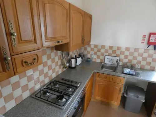 Hurst Dene Aparthotel