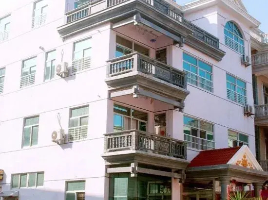 Ease Hotel Weizhou Island