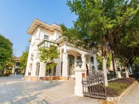 Qingyuan Hengda Gulong huangteng hot spring villa