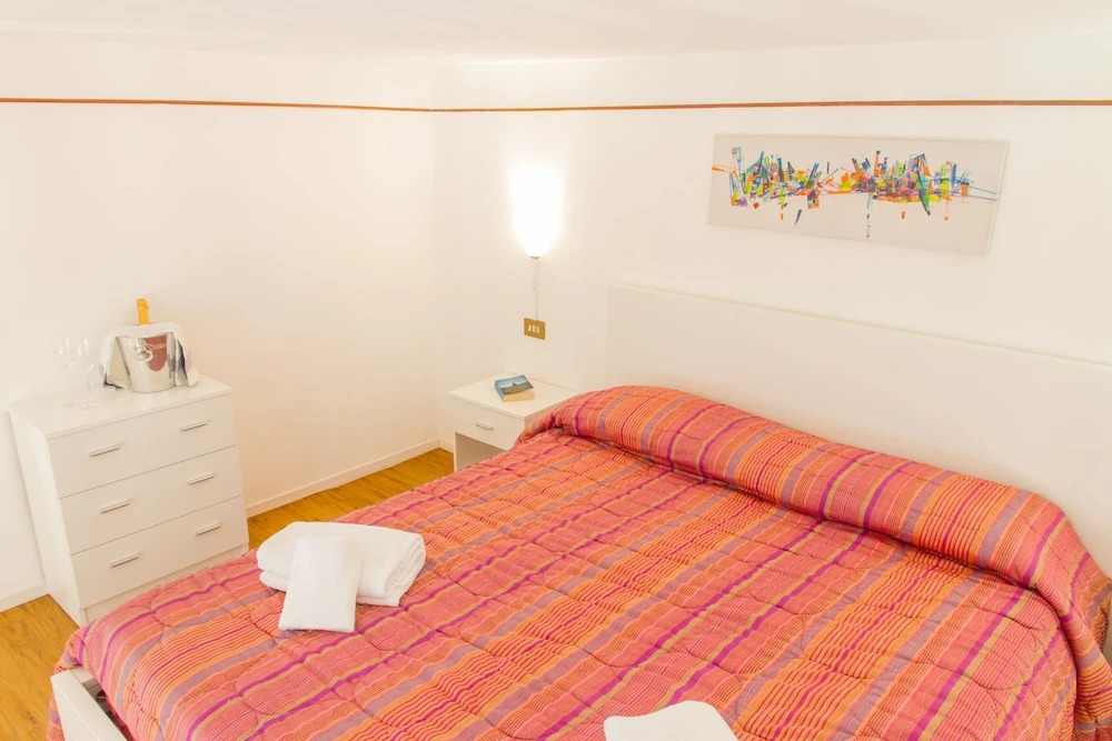 Luna Apartment