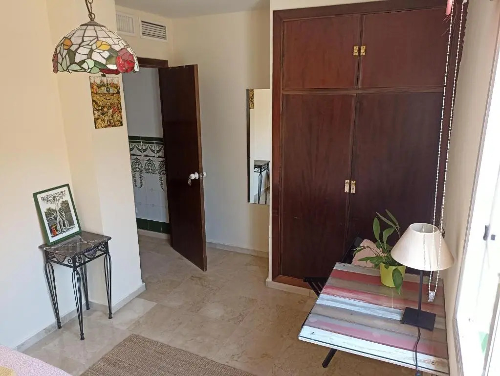 Confortable habitación céntrica en piso privado