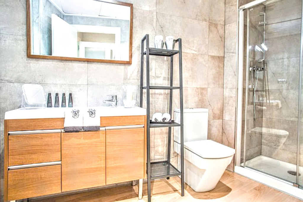 La Rambla spacious 3BR monthly rental - Parsifal