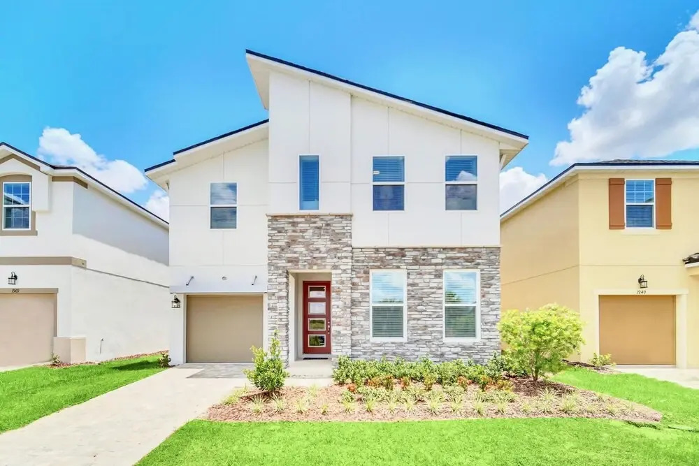 7BR Family Resort - Pool and Hot Tub Near Disney
