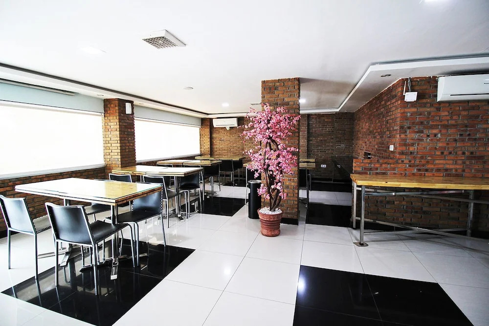 Amaliun Hotel