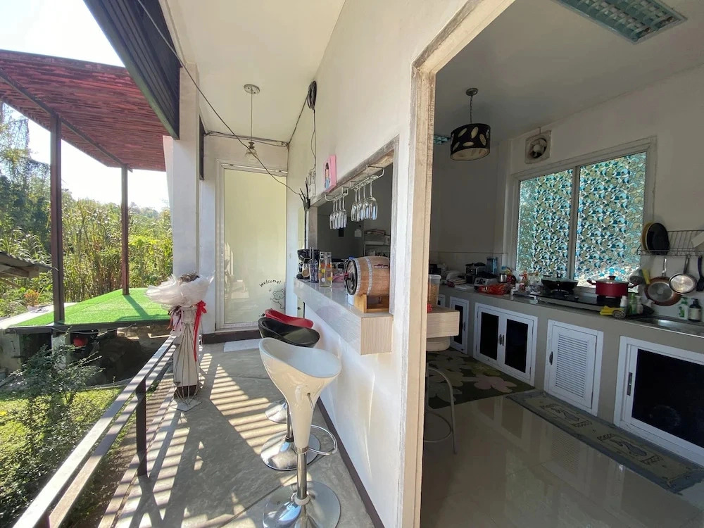 Room-cozy Guest Room in Tambon Huai Sai