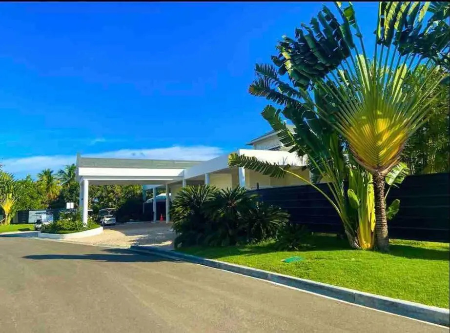 Apartamento en Playa Dorada, Green One