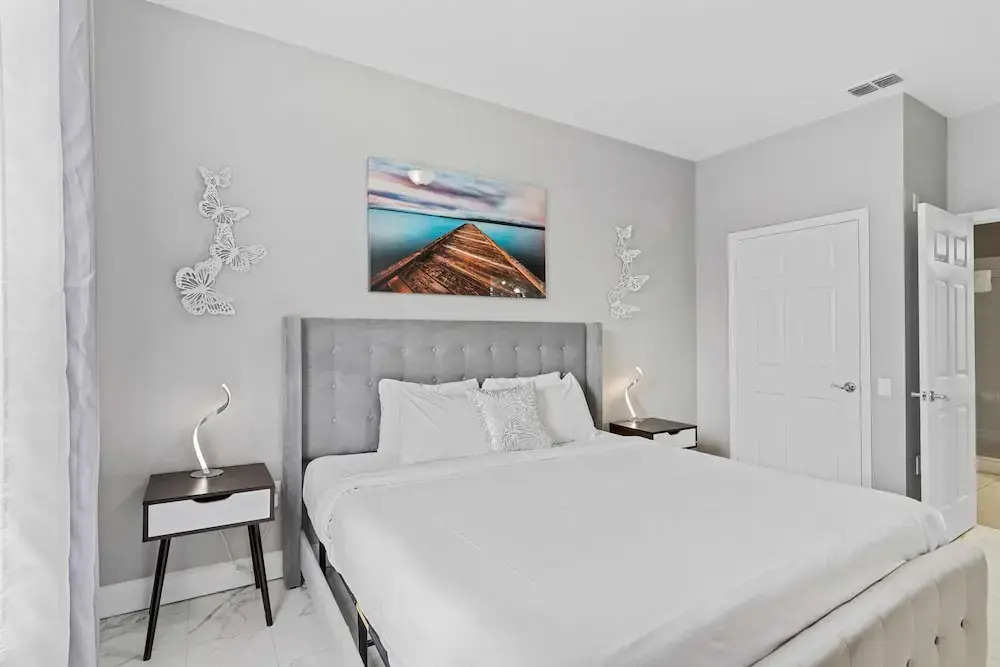 Vista Cay Swanky
