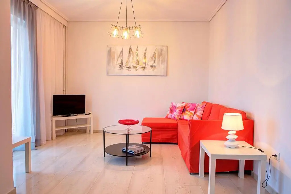 Beautiful Apartment in Glyfada Center