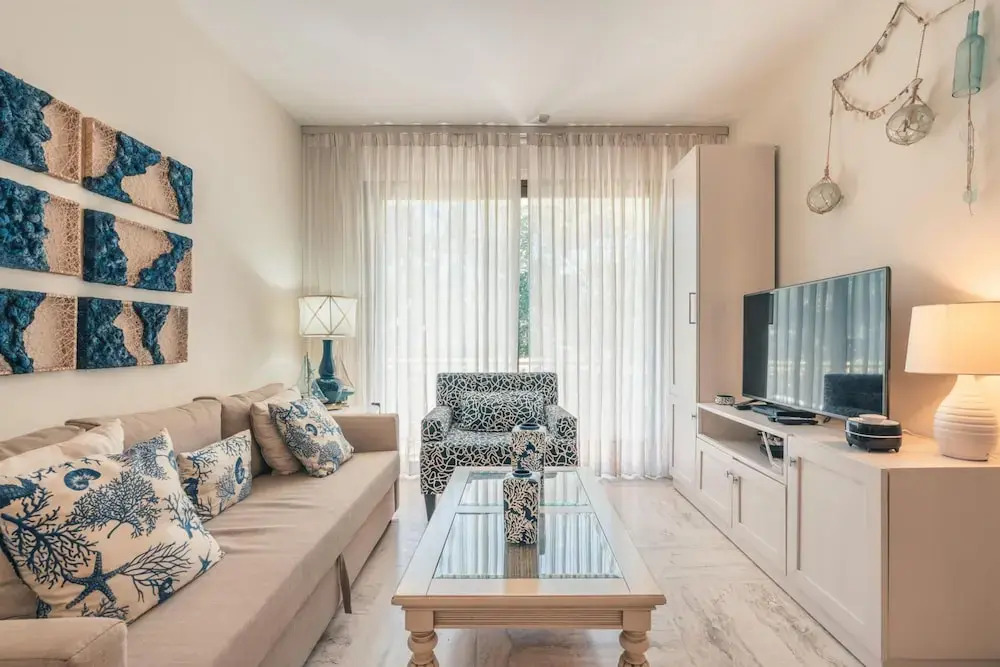 Exclusive 1BR apt Nearby Beach at el Portillo VC