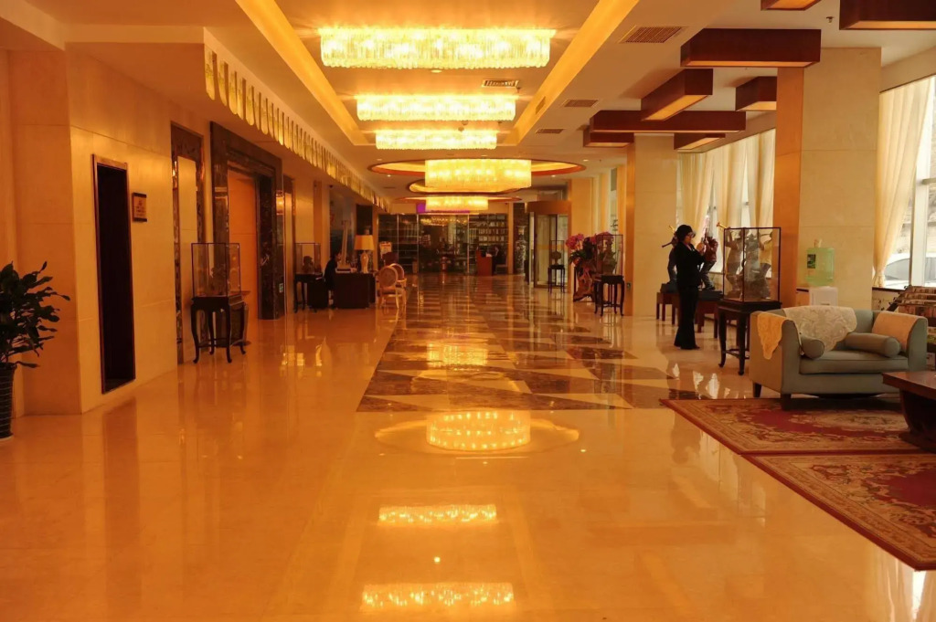 Rezen Qingjie Hotel (Jining New Stadium Branch)