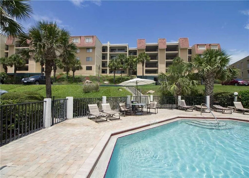 Windjammer 207 - Two Bedroom Condo