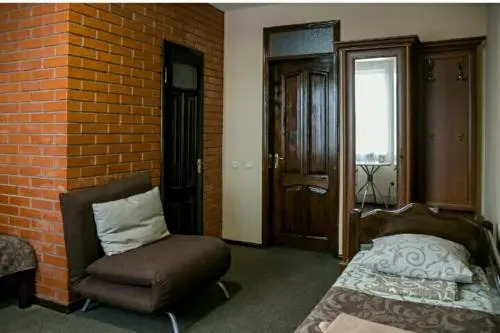 Hotel-Restaurant Complex S Legkim Parom
