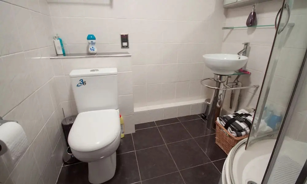 Brighton Getaways-Spacious Studio Apt