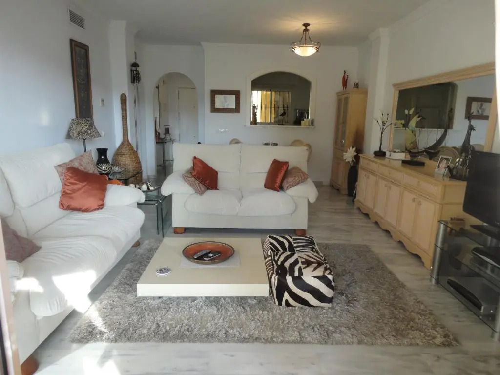 Ref. 2733 Altos De Calahonda