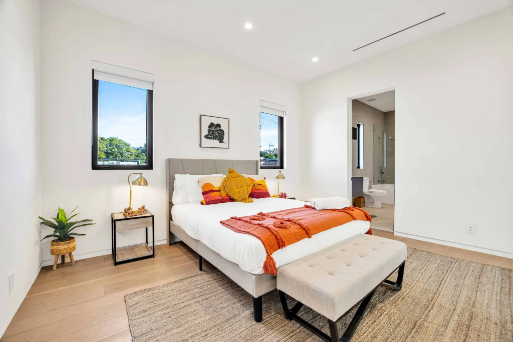 LA Villa by Avantstay Walk to The Grove LA