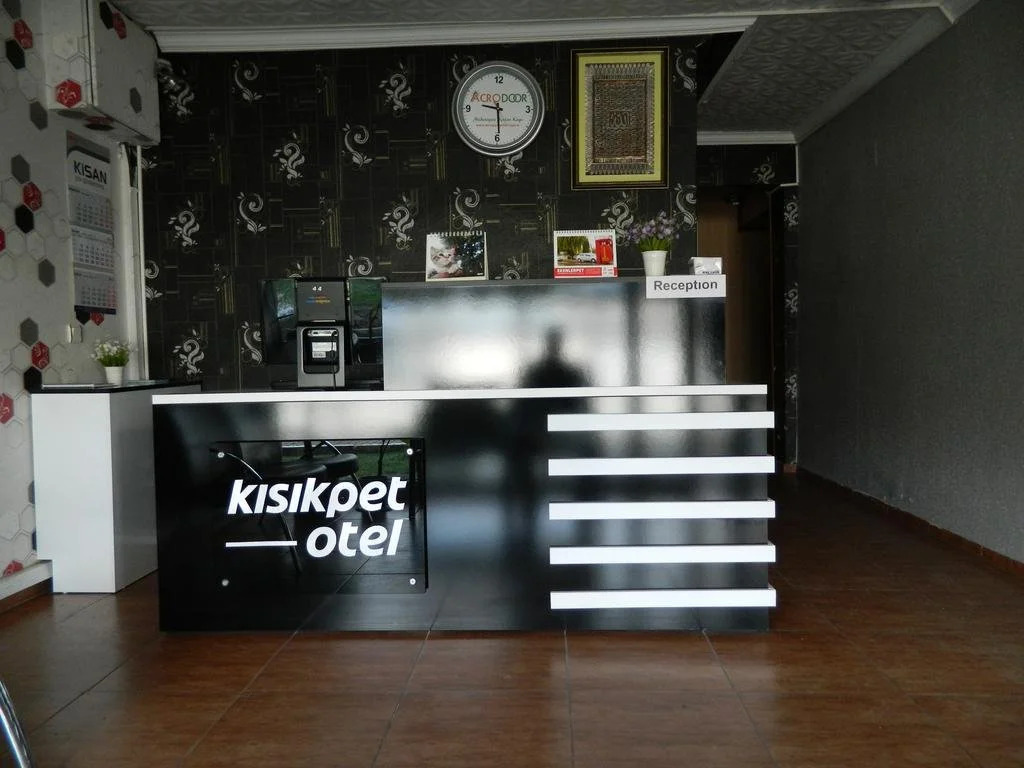 Kisikpet Hotel