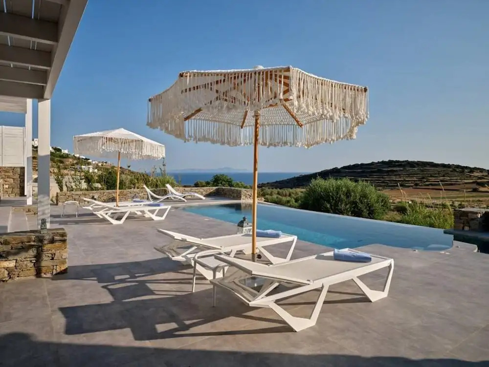 La Vitalite Luxury Villa in Paros