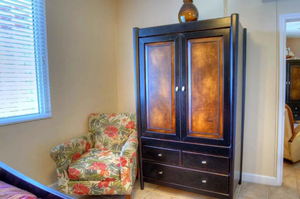 1518 Shores of Panama