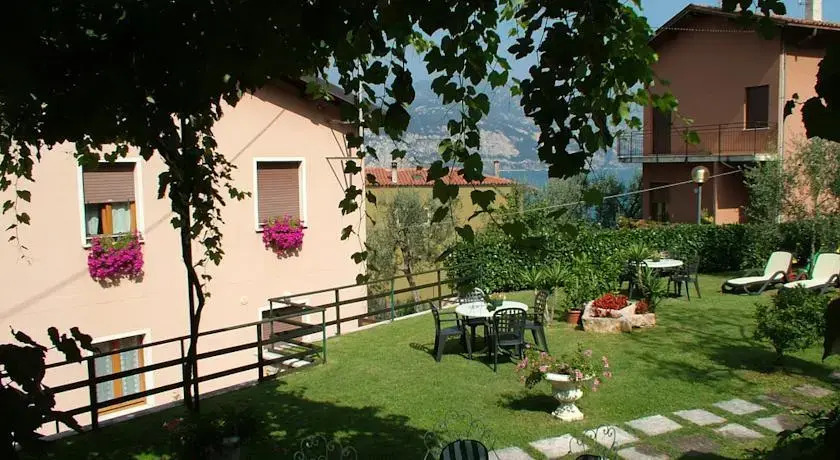 Villa Lory