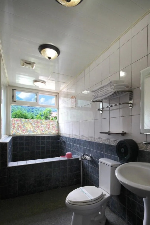 Mei Zhi Lin Holiday Homestay