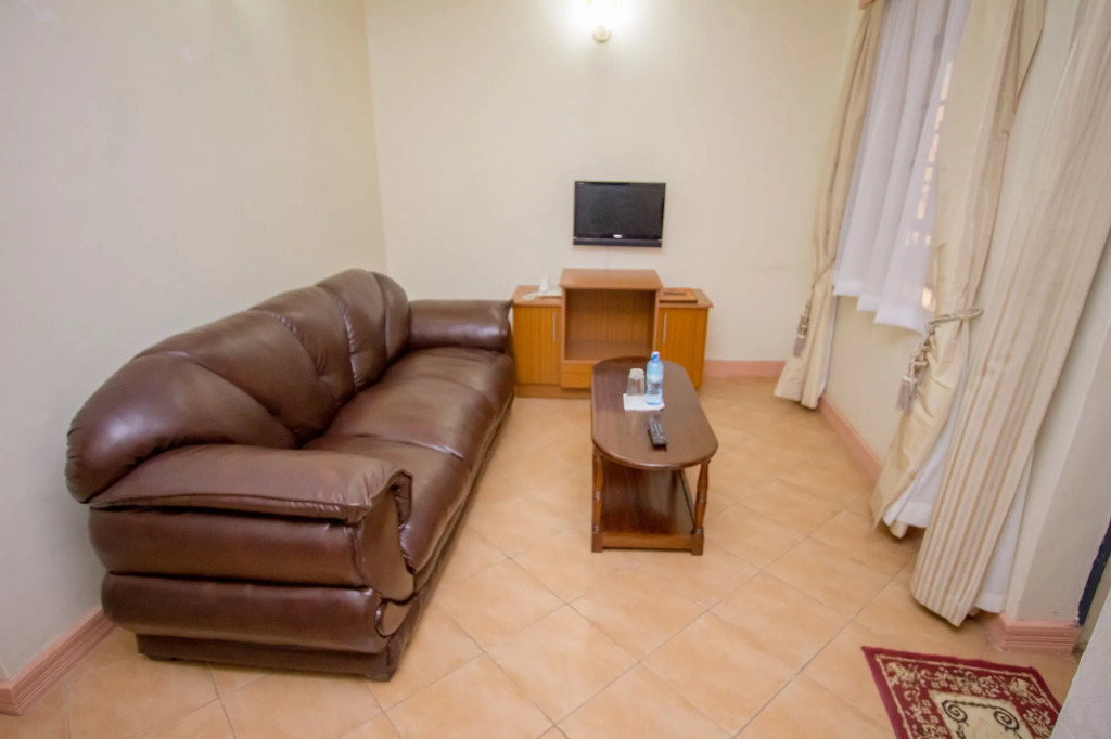 Emboita Hotel Limited