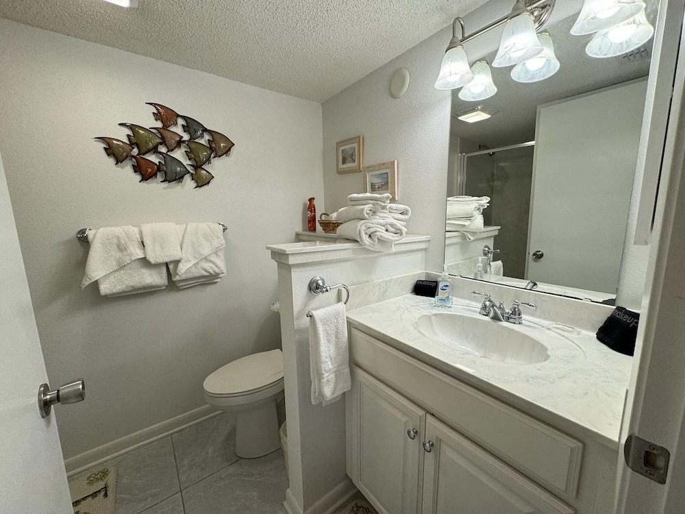 217 El Matador 2 Bedroom Condo by RedAwning