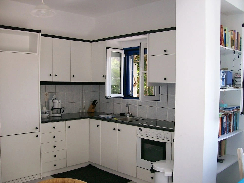 Detached Villa in Beautiful Agia Fotia Bay, Few Minutes From the Sea