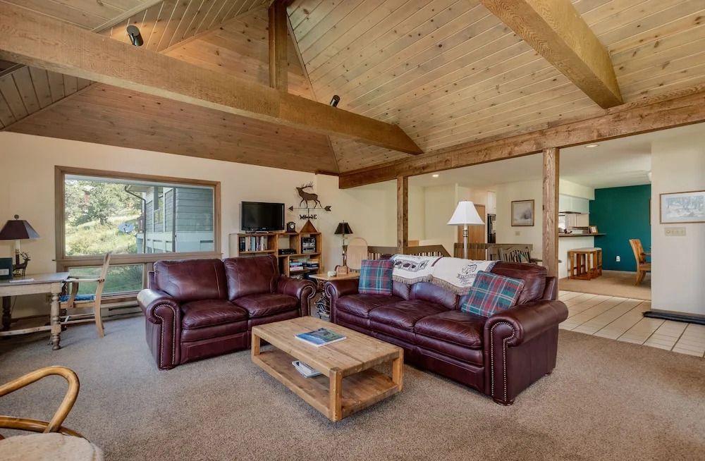 Adams Vacation At Windcliff 2 Bedroom Home by RedAwning